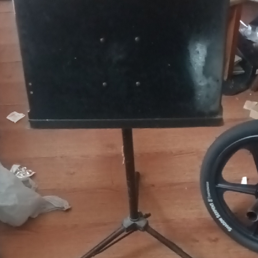 Black Music Stand
